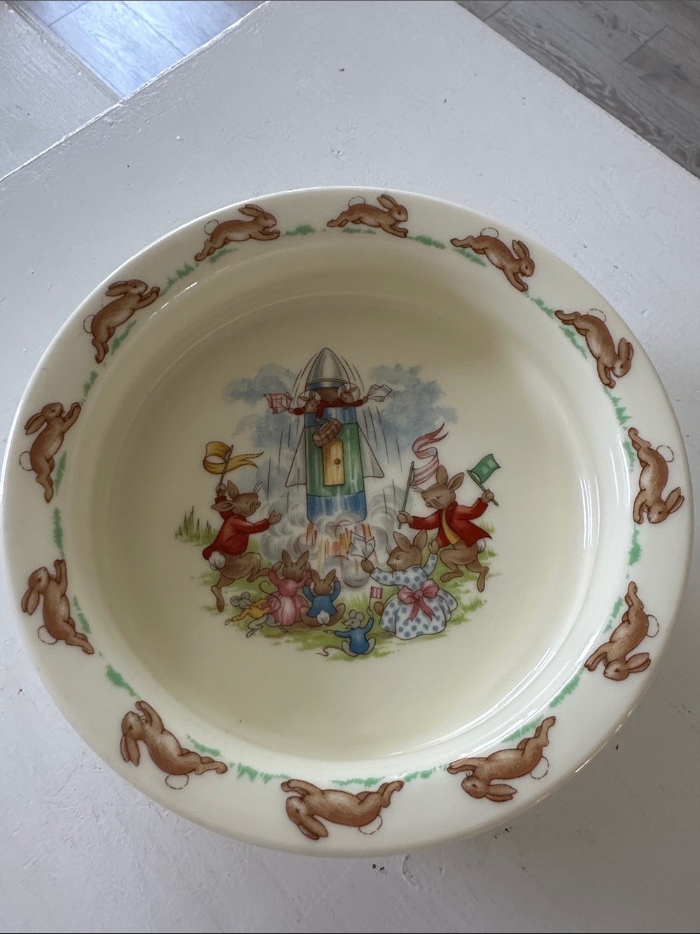 Vintage Royal Doulton Bunnykins children’s cereal bowl .